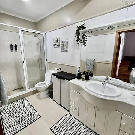 Casa Borda Da Rocha