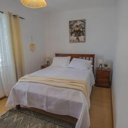 Casa Borda Da Rocha Holiday home
